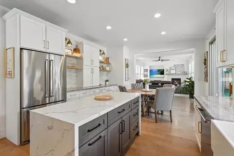 Kitchen - 1082 Smith Way, Folsom, CA 95630 photo 7 of 8