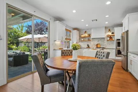 Dining - 1082 Smith Way, Folsom, CA 95630 photo 6 of 6
