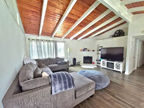 Living - 1650 Bette St, Merced, CA 95341 photo 2 of 3