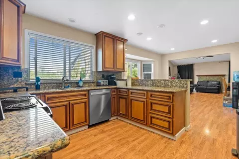 Kitchen - 4307 Suzanne Dr, Pittsburg, CA 94565 photo 1 of 2