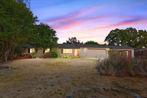 6519 Friedman Way, Valley Springs, CA 95252