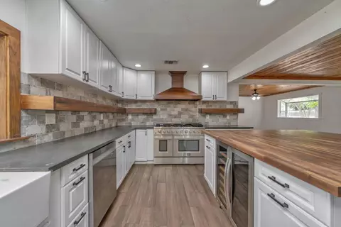Kitchen - 2446 Prado Vista Rd, Placerville, CA 95667 photo 7 of 8