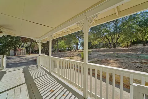 Exterior - 2446 Prado Vista Rd, Placerville, CA 95667 photo 7 of 22
