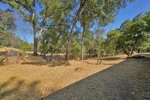 Exterior - 2446 Prado Vista Rd, Placerville, CA 95667 photo 21 of 22