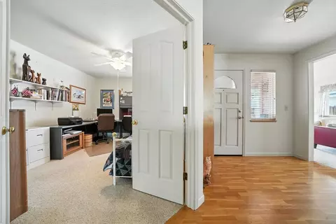 Entry Way - 31 Willet Ct, Wallace, CA 95254 photo 4 of 4
