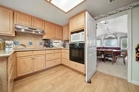 Kitchen - 31 Willet Ct, Wallace, CA 95254 photo 1 of 8