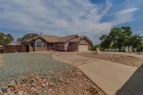 Exterior - 31 Willet Ct, Wallace, CA 95254 photo 9 of 21