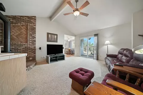 Living - 31 Willet Ct, Wallace, CA 95254 photo 5 of 5