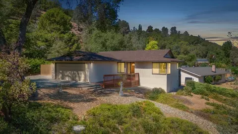 20101 Shawnee Dr, Sonora, CA 95370 photo 2