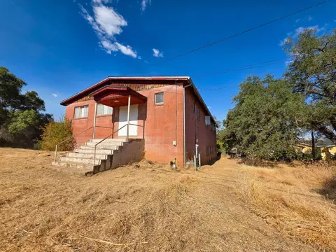 376 Russell Rd, San Andreas, CA 95249 photo 3