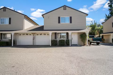 20064 Darpinian Way, Sonora, CA 95370