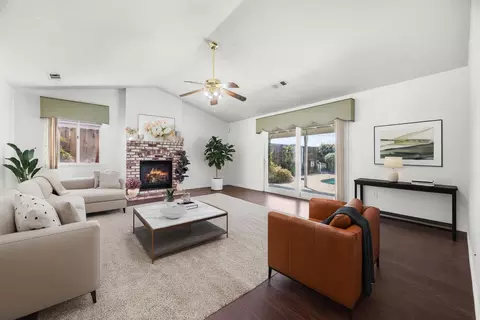 304 Kirbys Mill Dr, Modesto, CA 95358 photo 1