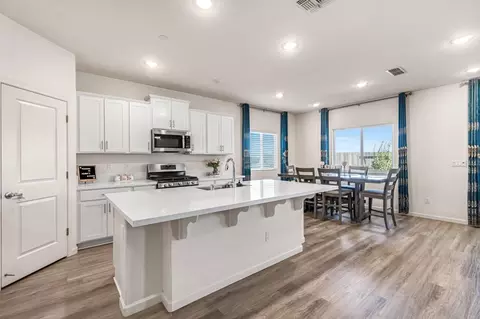 3449 Running Brook St, Madera, CA 93637 photo 12