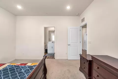 3449 Running Brook St, Madera, CA 93637 photo 17