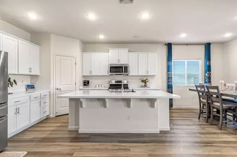 3449 Running Brook St, Madera, CA 93637 photo 10