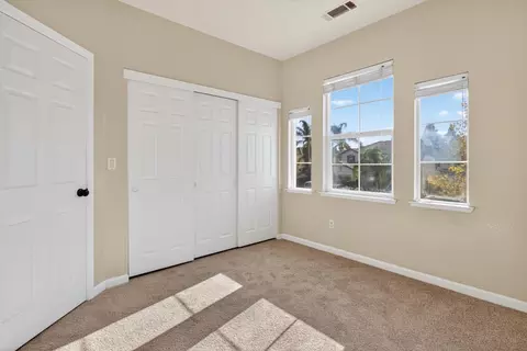 Bedroom - 4700 Glenbrook Dr, Tracy, CA 95377 photo 4 of 6