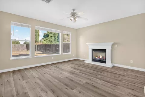 Living - 4700 Glenbrook Dr, Tracy, CA 95377 photo 1 of 6