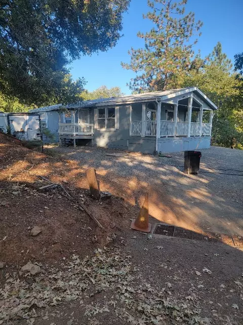 5680 Honeysuckle Cir, Georgetown, CA 95634 photo 3