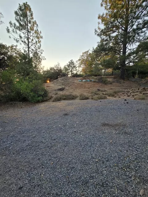 5680 Honeysuckle Cir, Georgetown, CA 95634 photo 11
