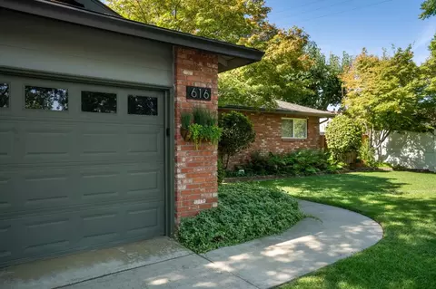 616 Amber St, Modesto, CA 95356 photo 2