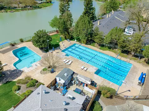 621 Marina Cir, Davis, CA 95616 photo 22