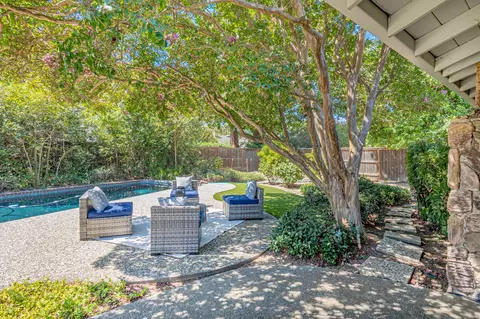 621 Marina Cir, Davis, CA 95616 photo 19