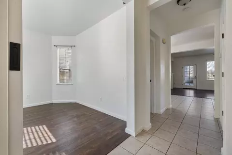 3293 Dewar Ln, Turlock, CA 95382 photo 7