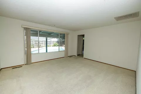 1709 Fernandes St, Modesto, CA 95355 photo 10