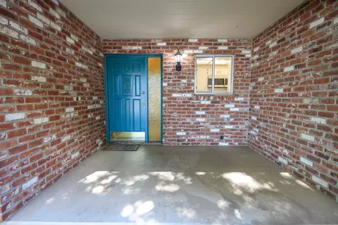 1709 Fernandes St, Modesto, CA 95355 photo 9