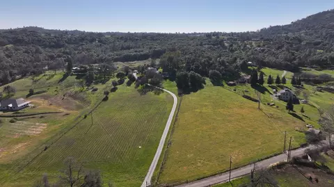 View/Area - 5661 Thompson Hill Rd, Placerville, CA 95667 photo 10 of 15