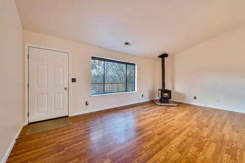 Living - 1400 Cedar Oak Rd, Placerville, CA 95667 photo 4 of 7