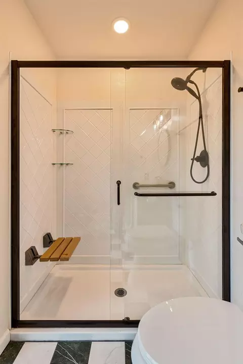 Bath - 1400 Cedar Oak Rd, Placerville, CA 95667 photo 4 of 7