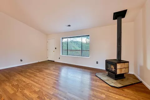 Living - 1400 Cedar Oak Rd, Placerville, CA 95667 photo 3 of 7
