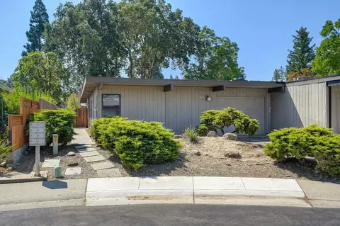8804 On Ct, Elk Grove, CA 95624