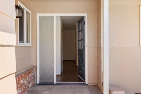 1105 Princess Ct, Modesto, CA 95350 photo 5