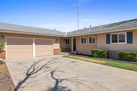 1105 Princess Ct, Modesto, CA 95350 photo 4