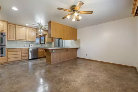 1105 Princess Ct, Modesto, CA 95350 photo 12
