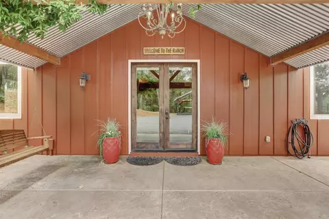 Exterior - 20816 Oxbow Way, Grass Valley, CA 95949 photo 2 of 25