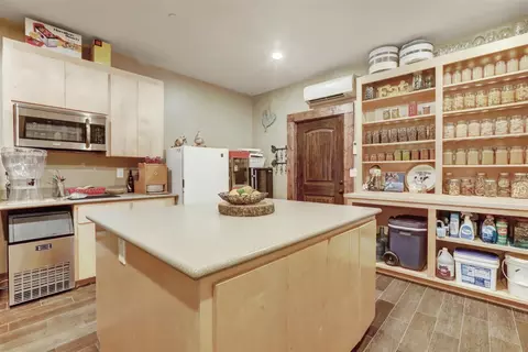 Kitchen - 20816 Oxbow Way, Grass Valley, CA 95949 photo 5 of 6