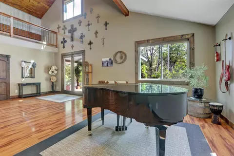 Entry Way - 20816 Oxbow Way, Grass Valley, CA 95949 photo 3 of 5