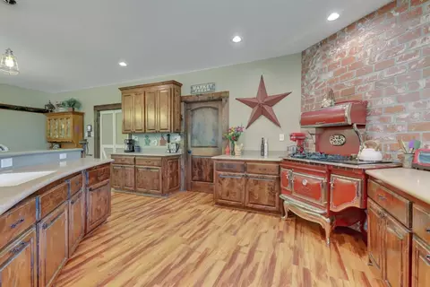 Kitchen - 20816 Oxbow Way, Grass Valley, CA 95949 photo 6 of 6