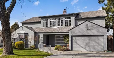 1147 Elmwood Ave, Stockton, CA 95204