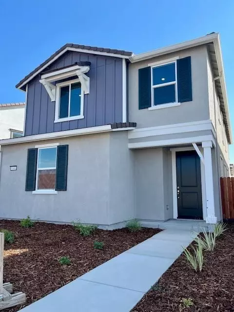 8068 Monkey Flower Way, Sacramento, CA 95832
