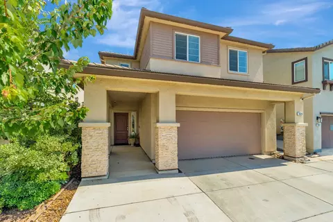 Exterior - 3628 Landmark Cir, Modesto, CA 95356 photo 2 of 8