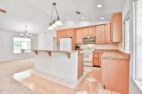 2060 Altos Cir, Placerville, CA 95667 photo 3