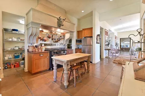 Kitchen - 2500 Folendorf Rd, Murphys, CA 95247 photo 4 of 5