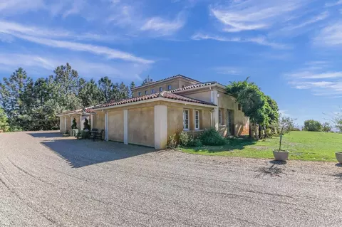 Exterior - 2500 Folendorf Rd, Murphys, CA 95247 photo 4 of 25