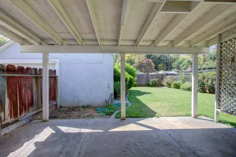 1214 E Marshall St, Turlock, CA 95380 photo 16