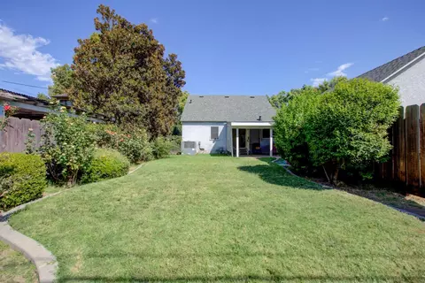 1214 E Marshall St, Turlock, CA 95380 photo 18