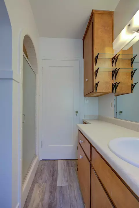 1214 E Marshall St, Turlock, CA 95380 photo 27